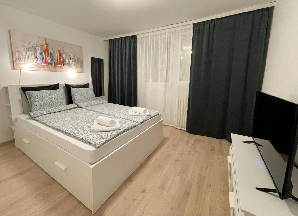 Cherry Arena Apartment